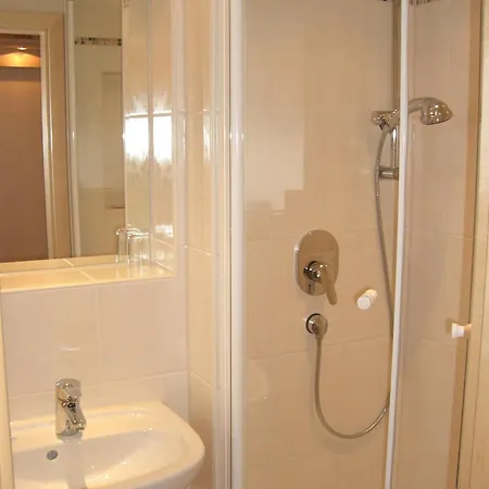 Отель Bergidyll 3*